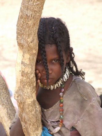 Darfur_refugee_girl.jpg Hosting at Sudaneseonline.com