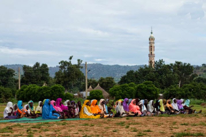 Eid-Alfitr-prayers-in-Kauda-women.jpg Hosting at Sudaneseonline.com
